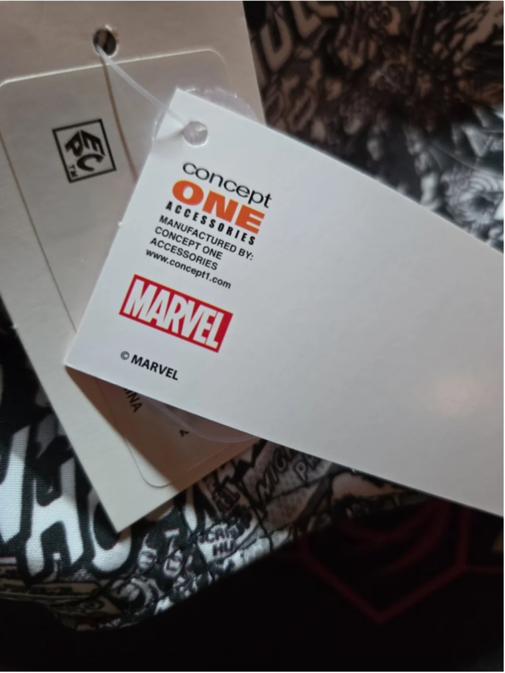 Marvel Comic Print Snapback Hat Cap Black White Adjustable Metal Tag Badge